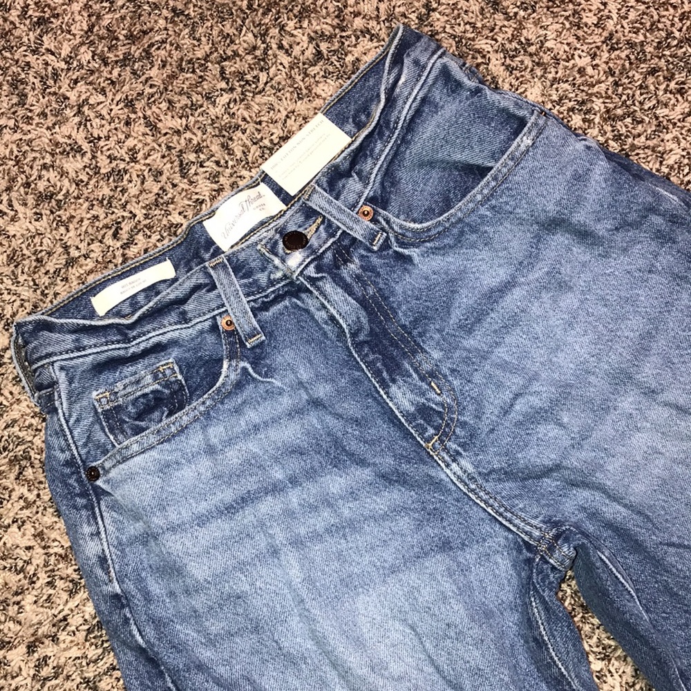 🐠Universal Thread 90’s Baggy Relaxed Fit Blue Jeans Size 2 | NWT! - Picture 2 of 7